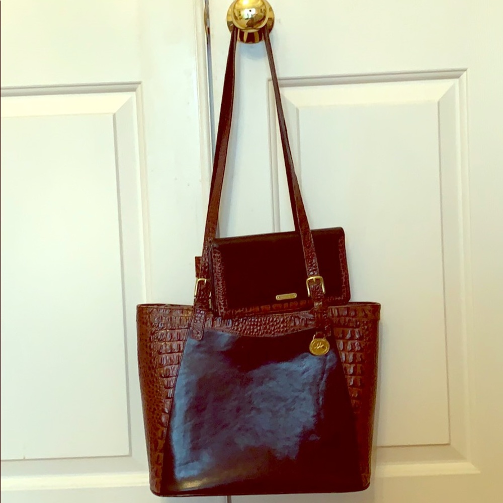 Black & Brown leather bag w/ matching wallet.
